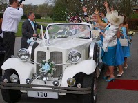 Cheshire and Lancashire Wedding cars 1050842 Image 2