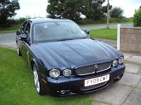 Burton Executive Cars Ltd 1046832 Image 3